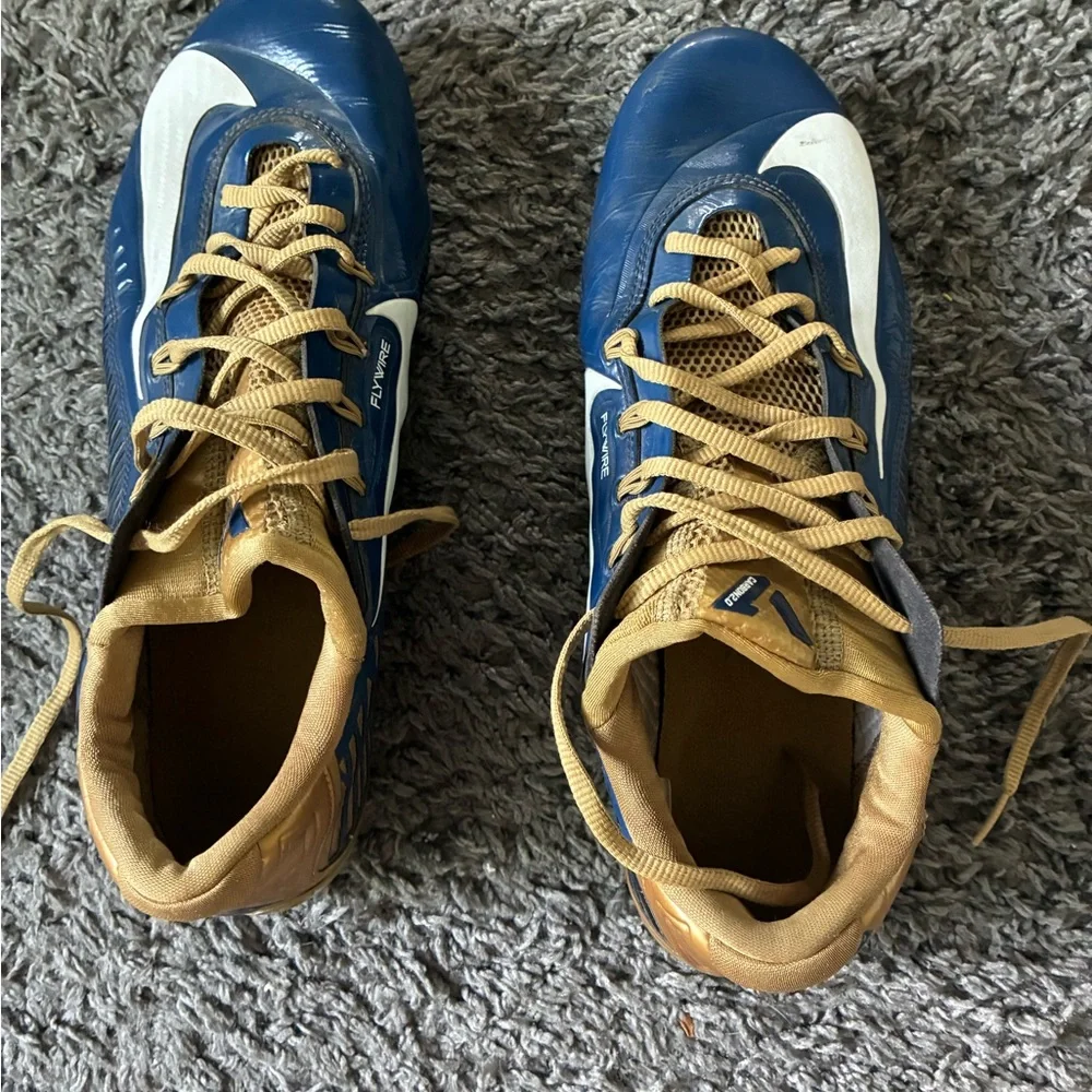 Blue and Tan Nike carbon cleats - Picture 2 of 4
